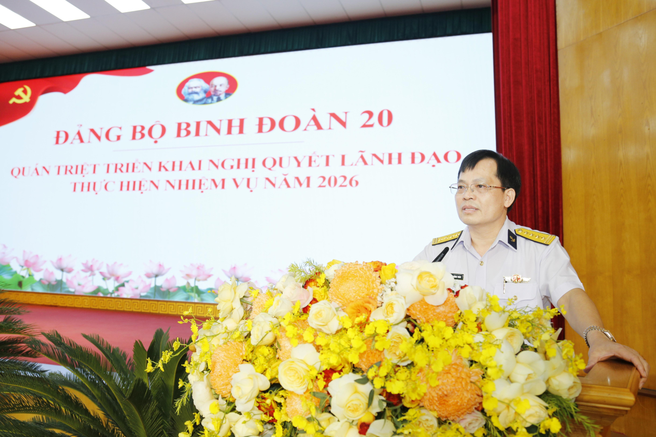 Đại t&aacute; Nguyễn Năng To&agrave;n, B&iacute; thư Đảng ủy, Ph&oacute; Tư lệnh Binh đo&agrave;n 20 qu&aacute;n triệt nghị quyết l&atilde;nh đạo của Đảng ủy Binh đo&agrave;n năm 2026