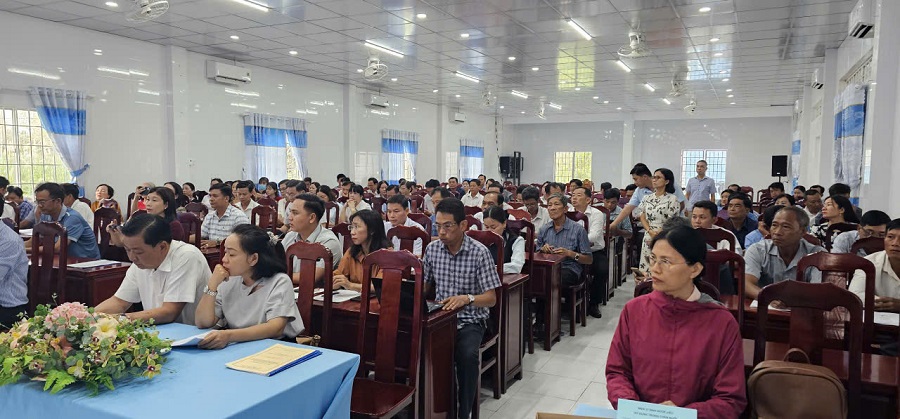 N&acirc;ng cao nhận thức cộng đồng bằng tuy&ecirc;n truyền s&aacute;ng tạo, dễ tiếp cận