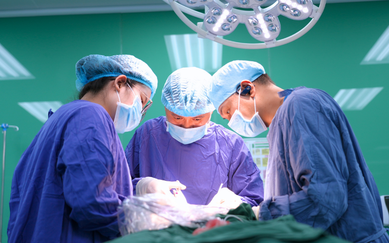 Phẫu thuật u tuyến nước bọt - Loại bỏ nguy cơ liệt mặt nhờ máy dò thần kinh