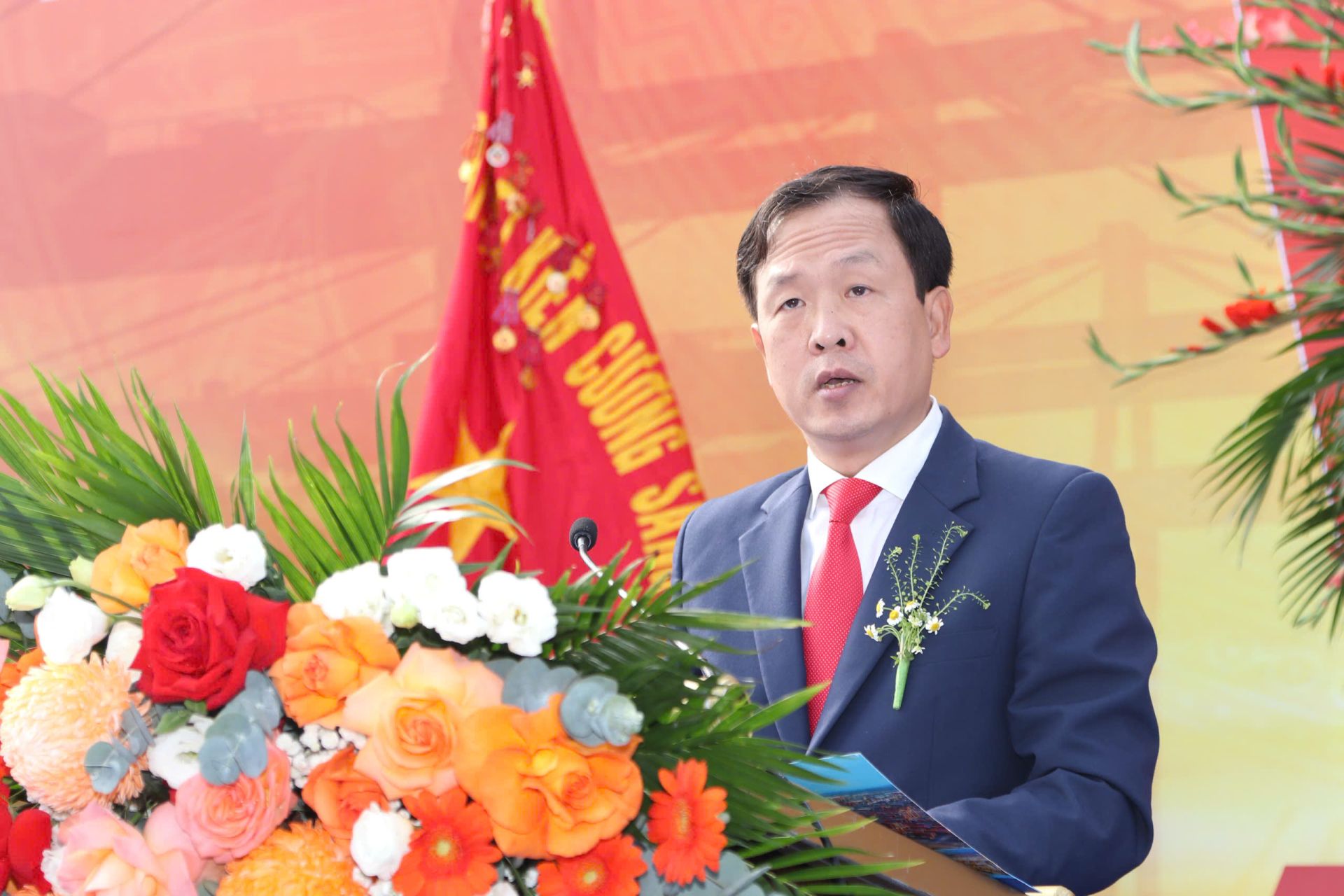 &Ocirc;ng Phạm Hồng Minh &ndash; B&iacute; thư Đảng ủy, Chủ tịch HĐQT C&ocirc;ng ty CP Cảng Hải Ph&ograve;ng ph&aacute;t biểu tại Lễ ra qu&acirc;n.