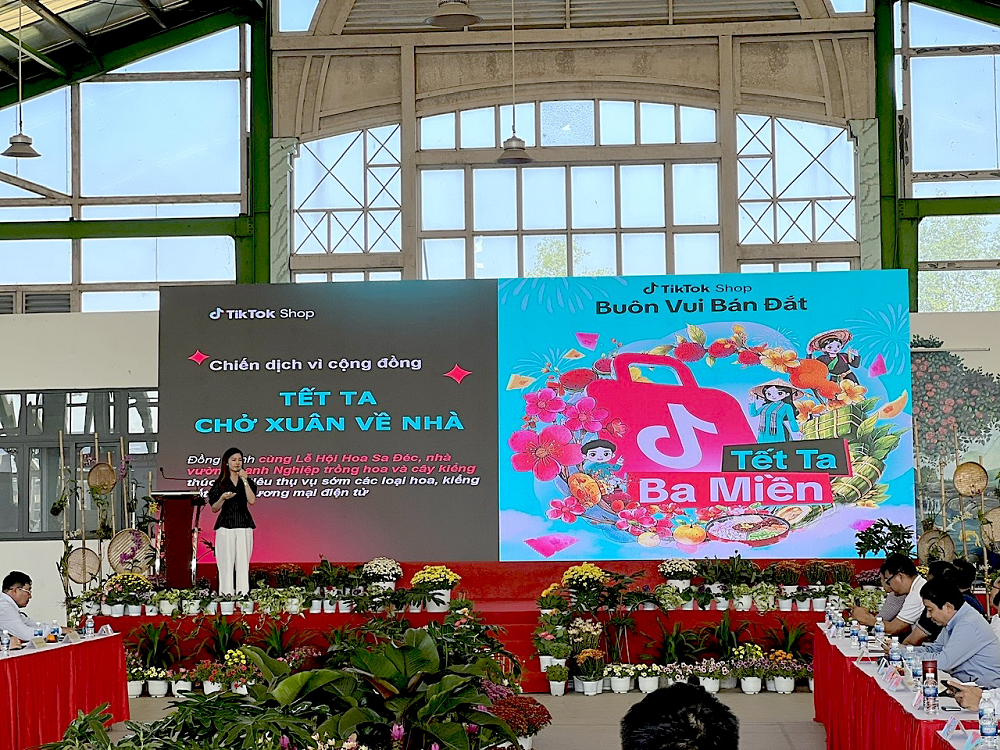 Hơn 100 doanh nghiệp và nhà vườn cây kiểng tại Đồng Tháp đã được đào tạo nâng cao năng lực bán hàng qua TikTok Shop. Hơn 100 doanh nghiệp và nhà vườn cây kiểng tại Đồng Tháp đã được đào tạo nâng cao năng lực bán hàng qua TikTok Shop.