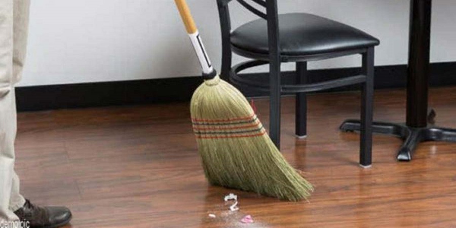 Ngày đầu năm mới: Không chỉ Việt Nam kiêng quét nhà