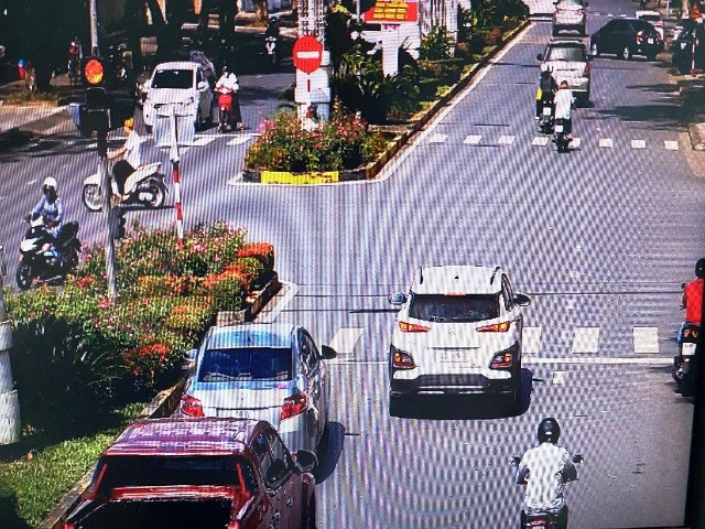 Hệ thống hơn 200 camera giám sát giao thông tại Quảng Trị: Hiệu quả rõ nét nhưng còn vướng mắc