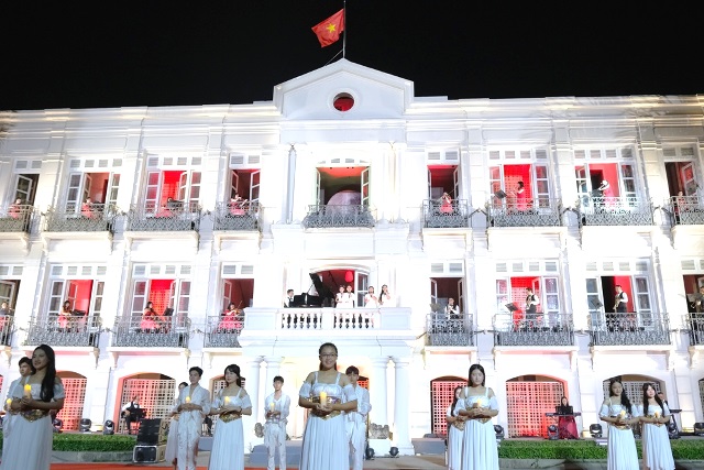 Đà Nẵng: Chào năm mới 2026 đầy ấn tượng với “Dòng chảy bất tận”