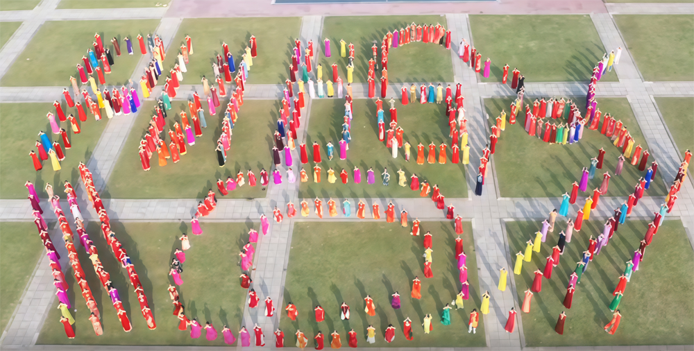 Màn xếp chữ nghệ thuật với thông điệp Màn xếp chữ nghệ thuật với thông điệp