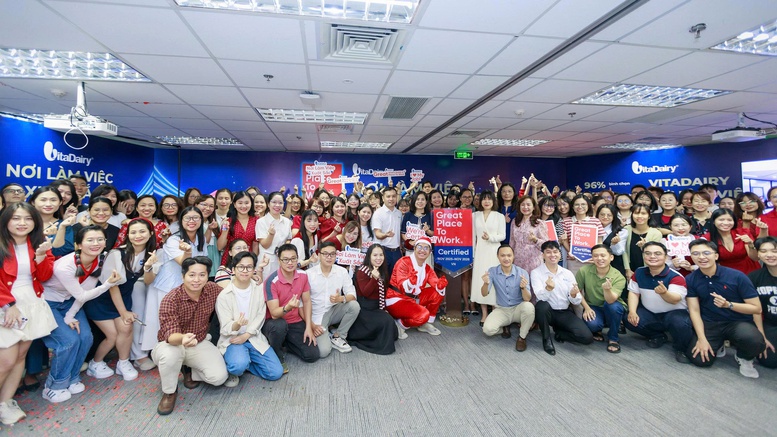 VitaDairy được vinh danh &ldquo;Nơi l&agrave;m việc xuất sắc 2025&rdquo;