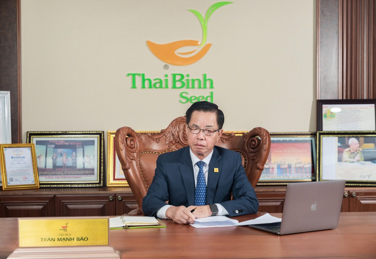 Anh h&ugrave;ng Lao động Trần Mạnh B&aacute;o, Chủ tịch HĐQT Tập đo&agrave;n ThaiBinh Seed