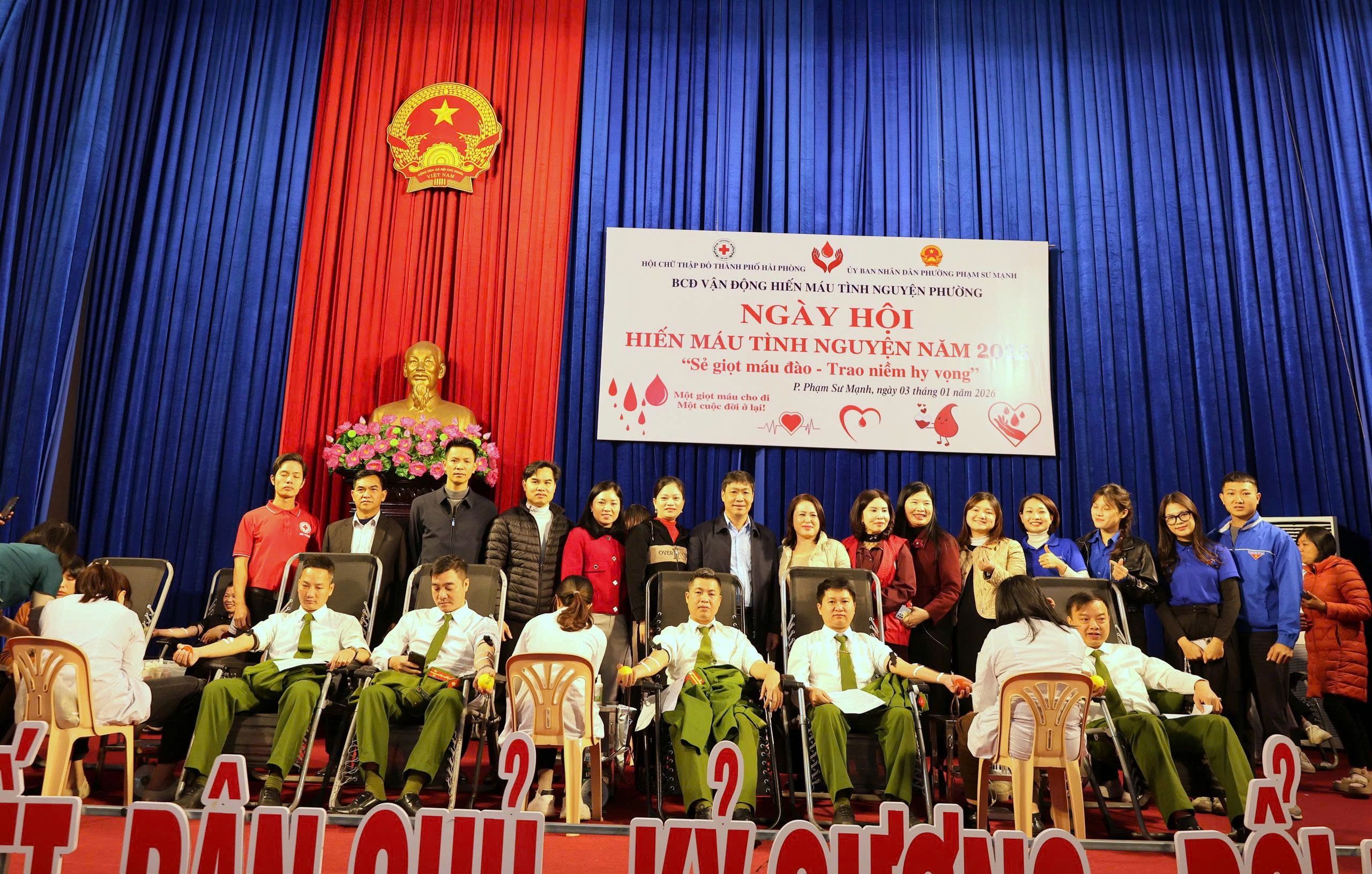 Ngày hội hiến máu tình nguyện phường Phạm Sư Mạnh