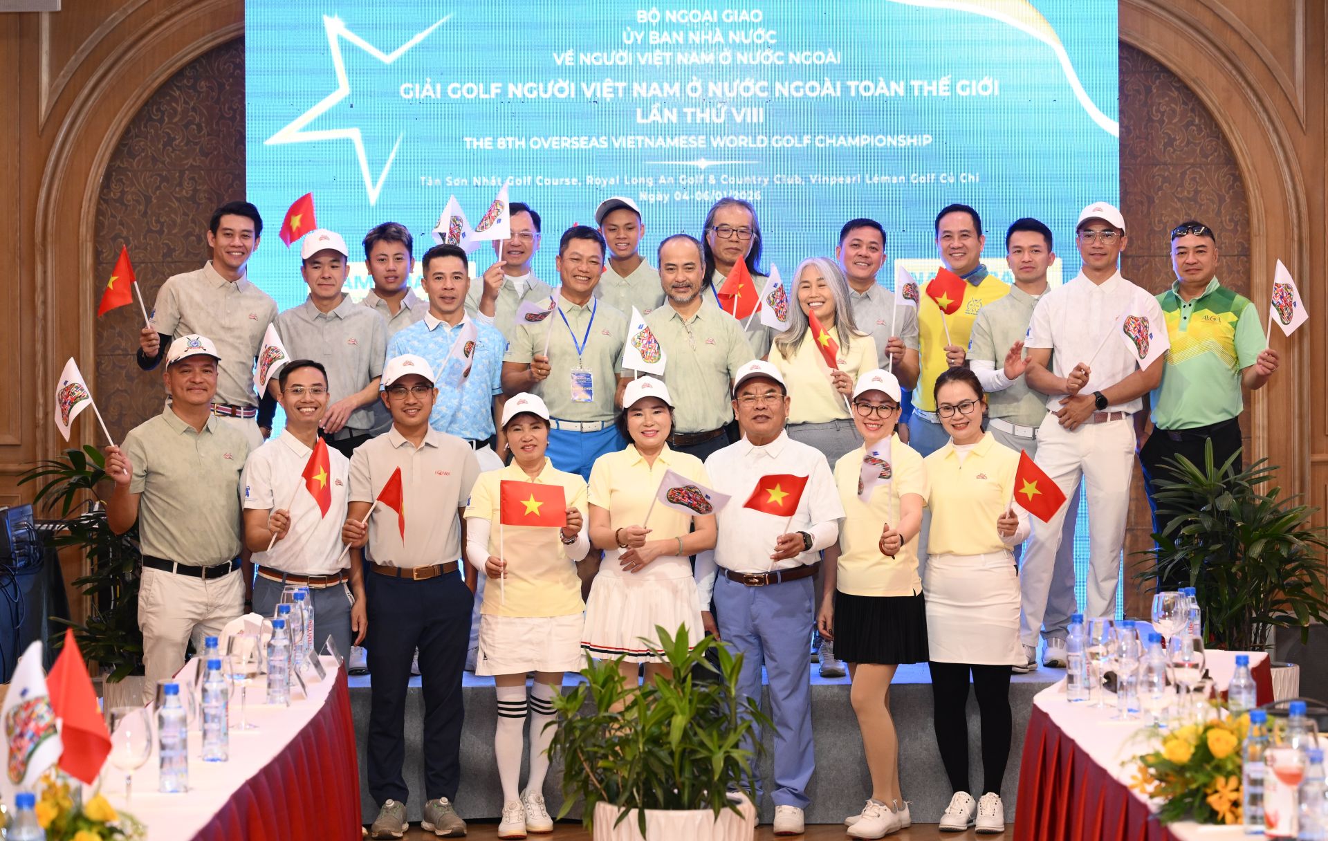 Giải Golf người Việt Nam ở nước ngoài toàn thế giới lần thứ VIII thu hút hơn 120 đại biểu và golfer trở về từ 10 quốc gia và vùng lãnh thổ