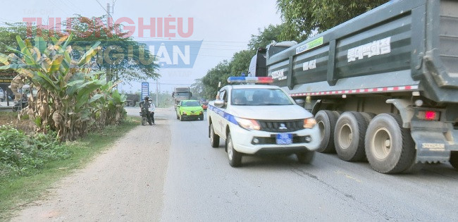 Thái Nguyên: Cảnh sát giao thông mở đường đưa bệnh nhân mắc bệnh tim đi cấp cứu kịp thời