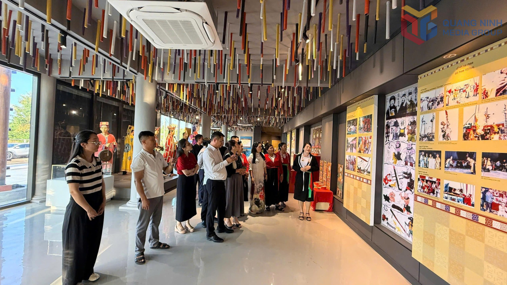 Quảng Ninh phát triển du lịch thông minh ở Vân Đồn