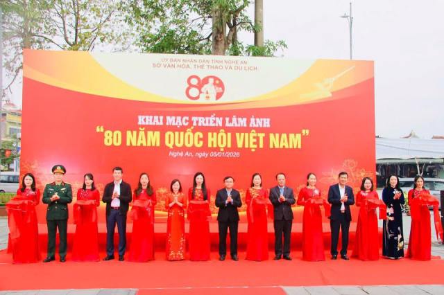 Nghệ An khai mạc triển lãm “80 năm Quốc hội Việt Nam"