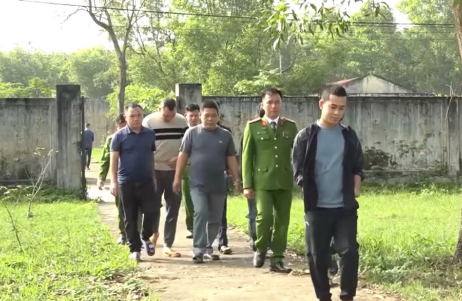 Quảng Trị: Triệt phá đường dây cá độ bóng đá 350 tỷ đồng