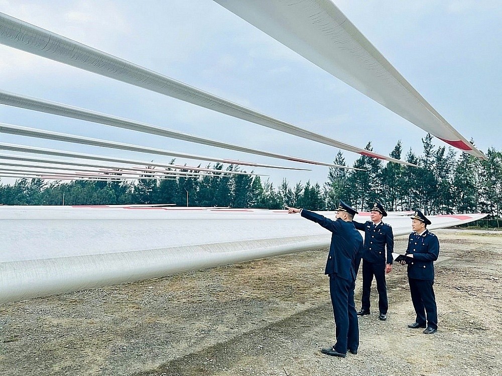 Hải quan khu vực IX giải quyết 1.251 tờ khai XNK trong đợt nghỉ Tết Dương lịch 2026