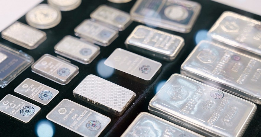 Giá bạc hôm nay 6/1: Quay đầu tăng