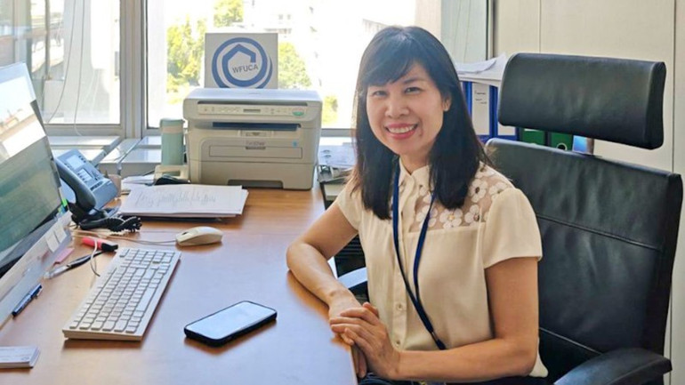 Nhà nghiên cứu dân tộc học, Tiến sĩ Hoàng Thị Hồng Hà (Việt kiều tại Cộng hòa Pháp). Nhà nghiên cứu dân tộc học, Tiến sĩ Hoàng Thị Hồng Hà (Việt kiều tại Cộng hòa Pháp).