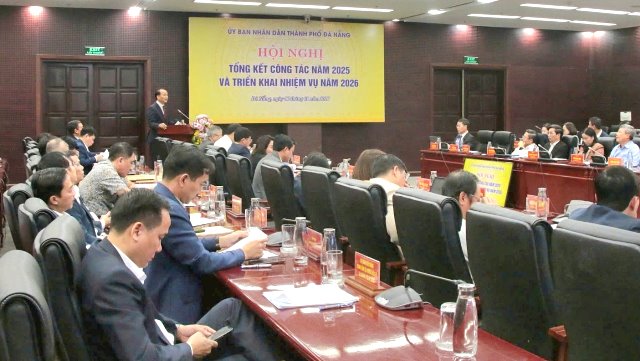 Toàn cảnh hội nghị. Toàn cảnh hội nghị.