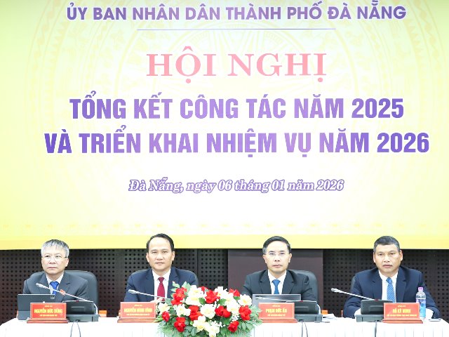 Lãnh đạo TP. Đà Nẵng chủ trì hội nghị. Lãnh đạo TP. Đà Nẵng chủ trì hội nghị.