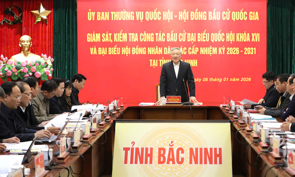 Quang cảnh buổi l&agrave;m việc.