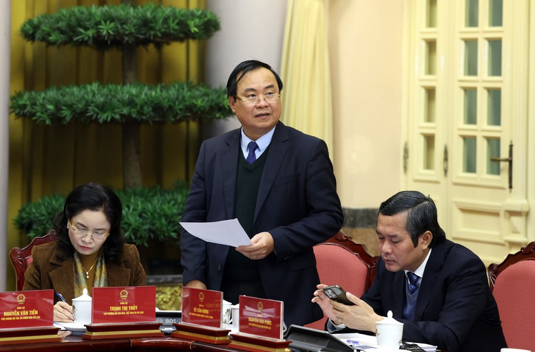 Thứ trưởng Bộ NNMT V&otilde; Văn Hưng ph&aacute;t biểu tại họp b&aacute;o - Ảnh VGP/Đức Tu&acirc;n