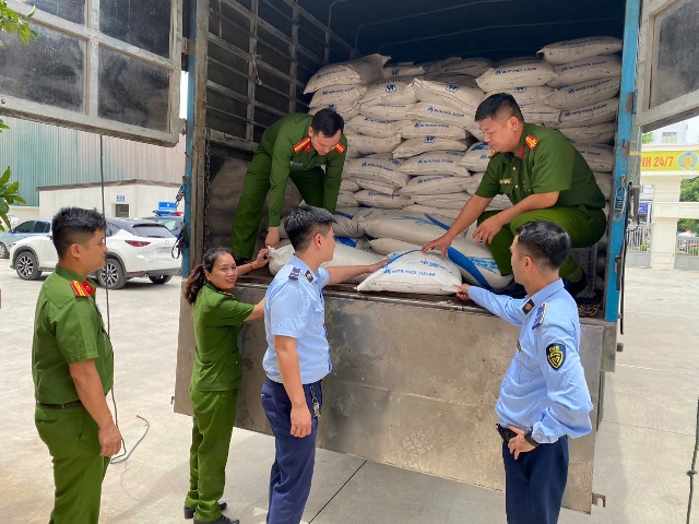 Nghệ An siết chặt kiểm soát thị trường, ngăn chặn hàng giả, hàng lậu dịp Tết