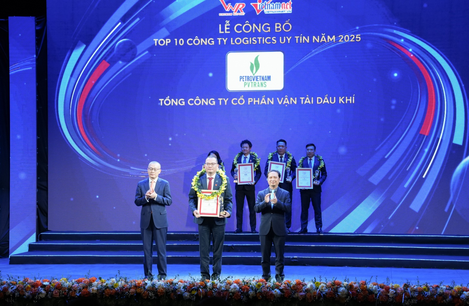 Tổng c&ocirc;ng ty Cổ phần Vận tải Dầu kh&iacute; (PVTrans) được vinh danh Top 10 C&ocirc;ng ty Logistics uy t&iacute;n năm 2025
