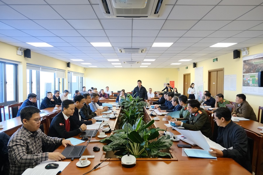 Quang cảnh buổi l&agrave;m việc. Ảnh PV