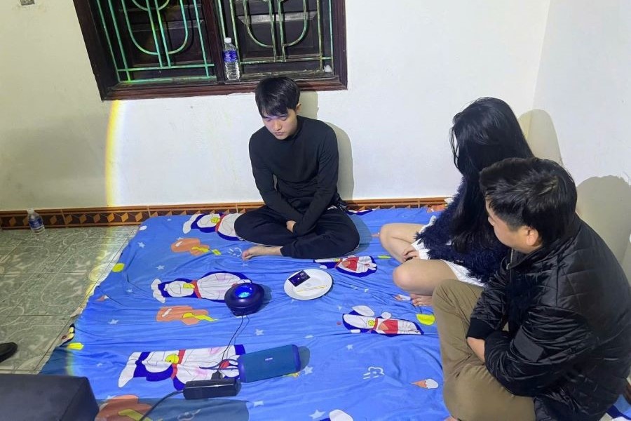 Quảng Trị: Bắt quả tang nhóm đối tượng sử dụng ma túy trái phép