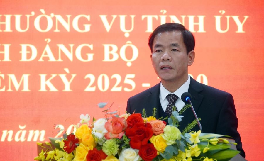 Đồng ch&iacute; Nguyễn Văn Phương, B&iacute; thư Tỉnh ủy ph&aacute;t biểu giao nhiệm vụ