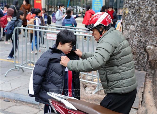 Hà Nội chủ động ứng phó rét đậm, rét hại, bảo đảm sức khỏe cho học sinh