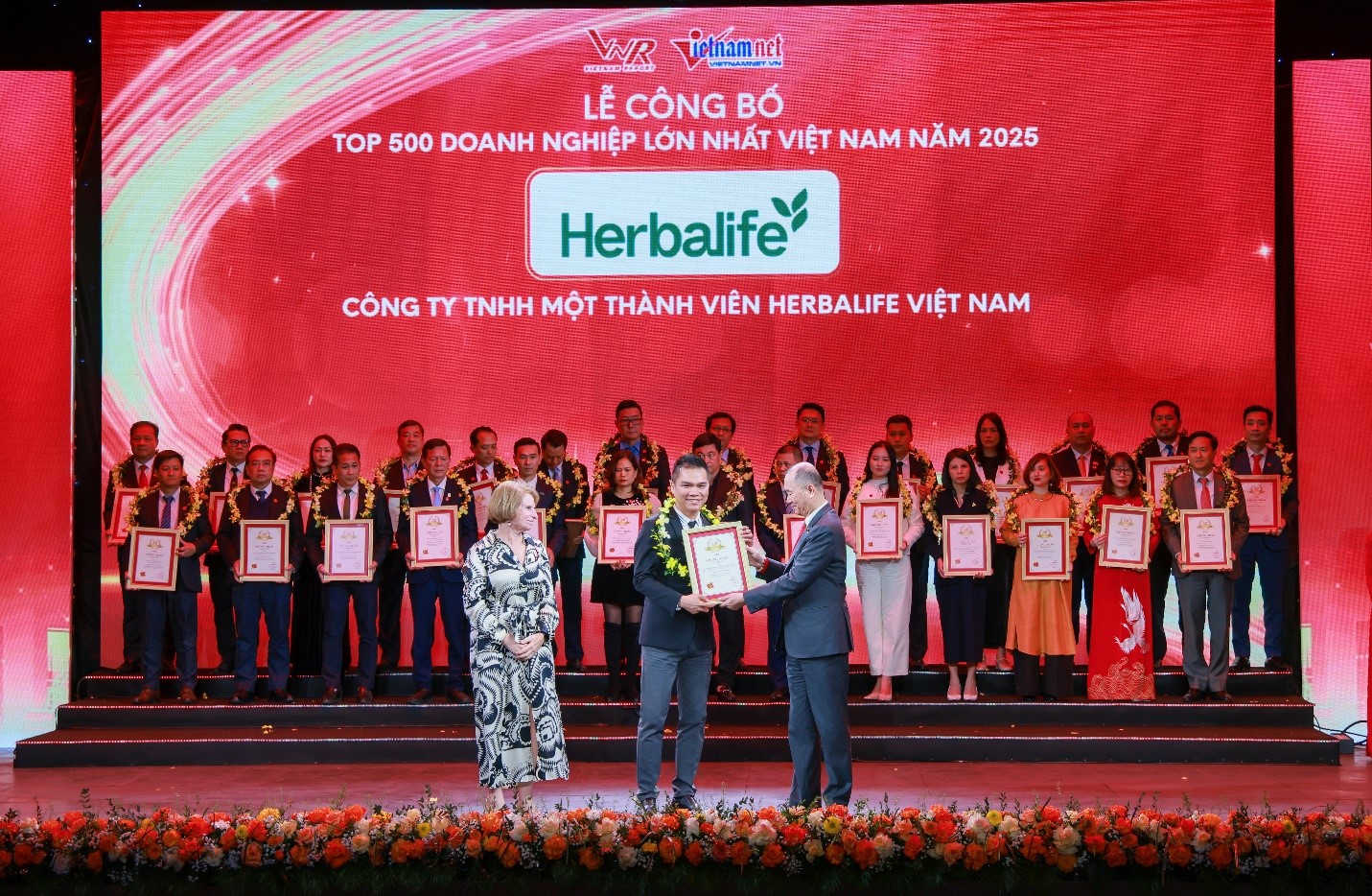 Herbalife Việt Nam - Top 500 doanh nghiệp lớn nhất Việt Nam năm thứ bảy liên tiếp