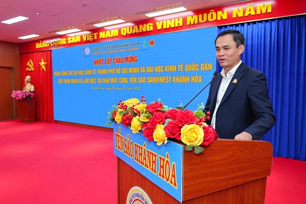 &Ocirc;ng Nguyễn Thanh Hải- Tổng Gi&aacute;m đốc C&ocirc;ng ty Yến s&agrave;o Kh&aacute;nh H&ograve;a ph&aacute;t biểu tại buổi lễ