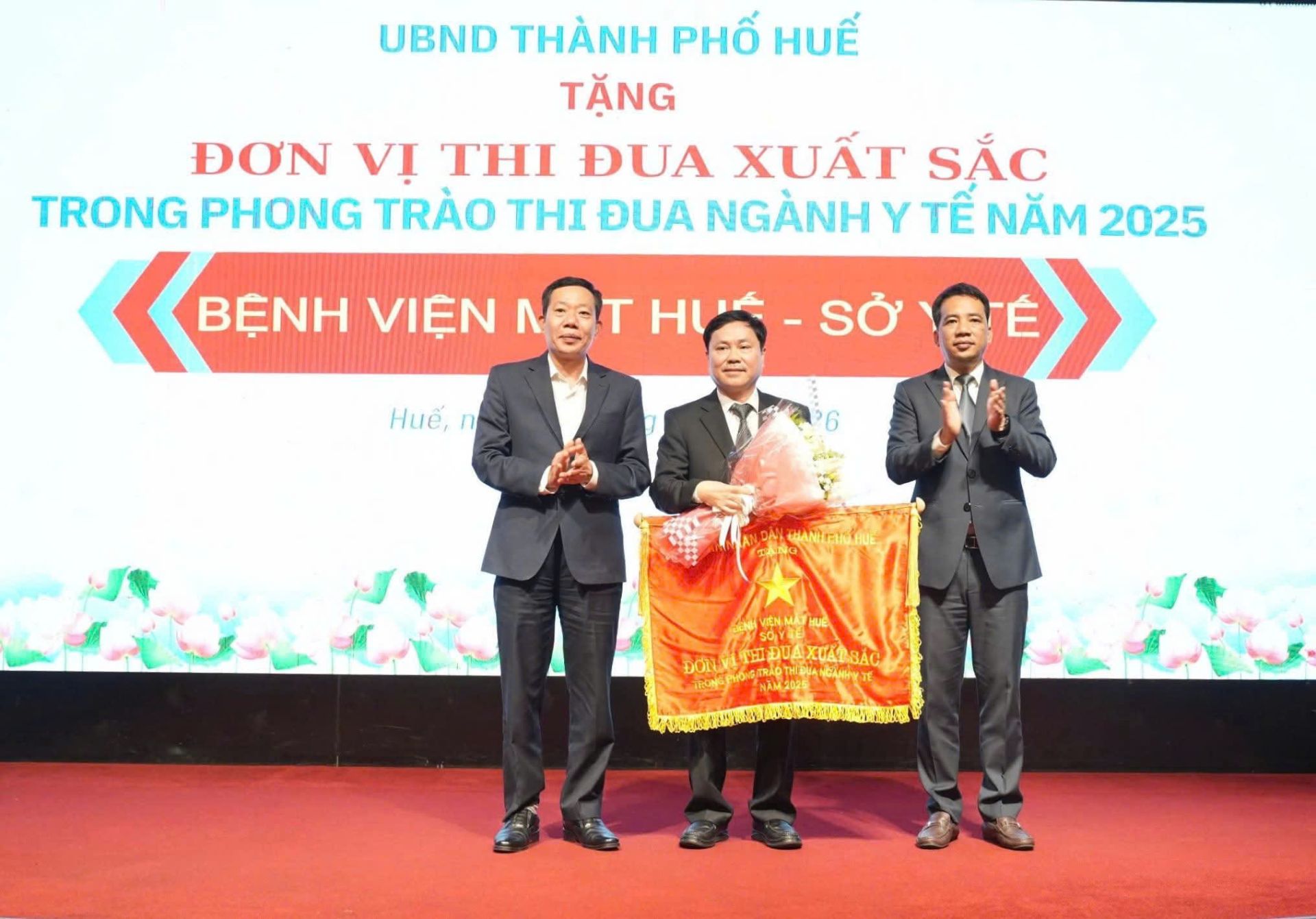 Bệnh viện Mắt Huế: Tỷ lệ người bệnh hài lòng tuyệt đối