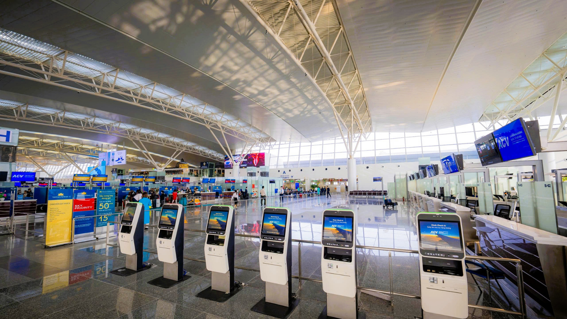 Toàn cảnh Nhà ga T2 Nội Bài sau mở rộng Toàn cảnh Nhà ga T2 Nội Bài sau mở rộng