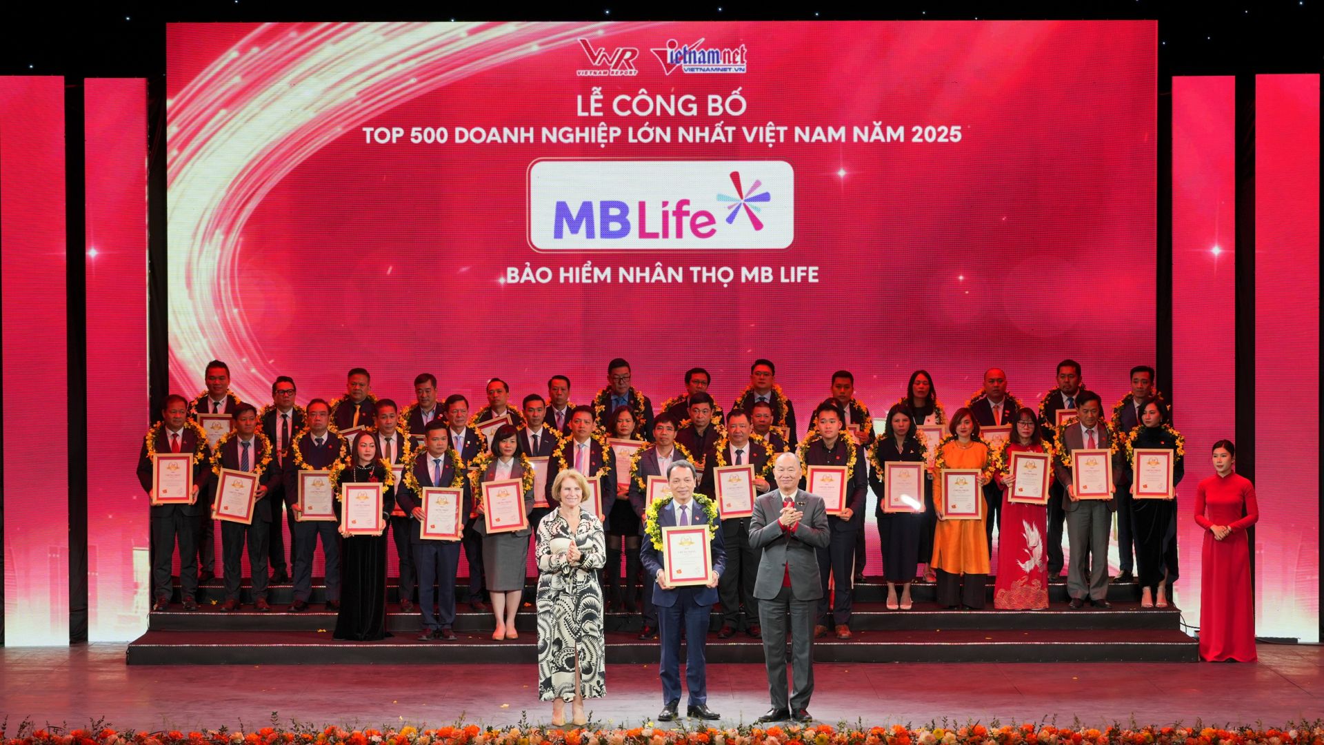 MB Life 6 năm liên tiếp ghi danh "Top 500 Doanh nghiệp lớn nhất Việt Nam"