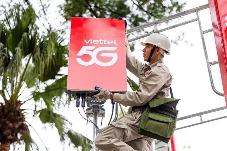 Lắp hơn 23.500 trạm 5G trong chưa đầy 1 năm, Viettel đưa viễn thông Việt vươn tầm thế giới