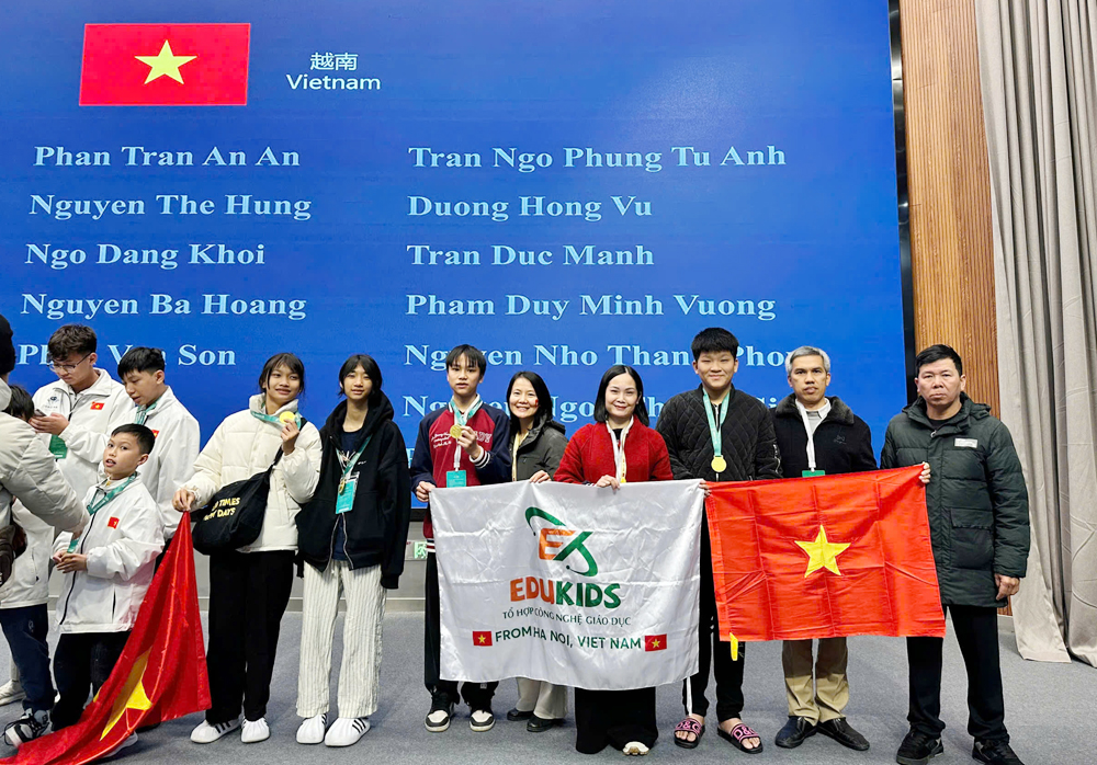 Học sinh Bắc Ninh giành Huy chương Vàng Cuộc thi Robotics Quốc tế