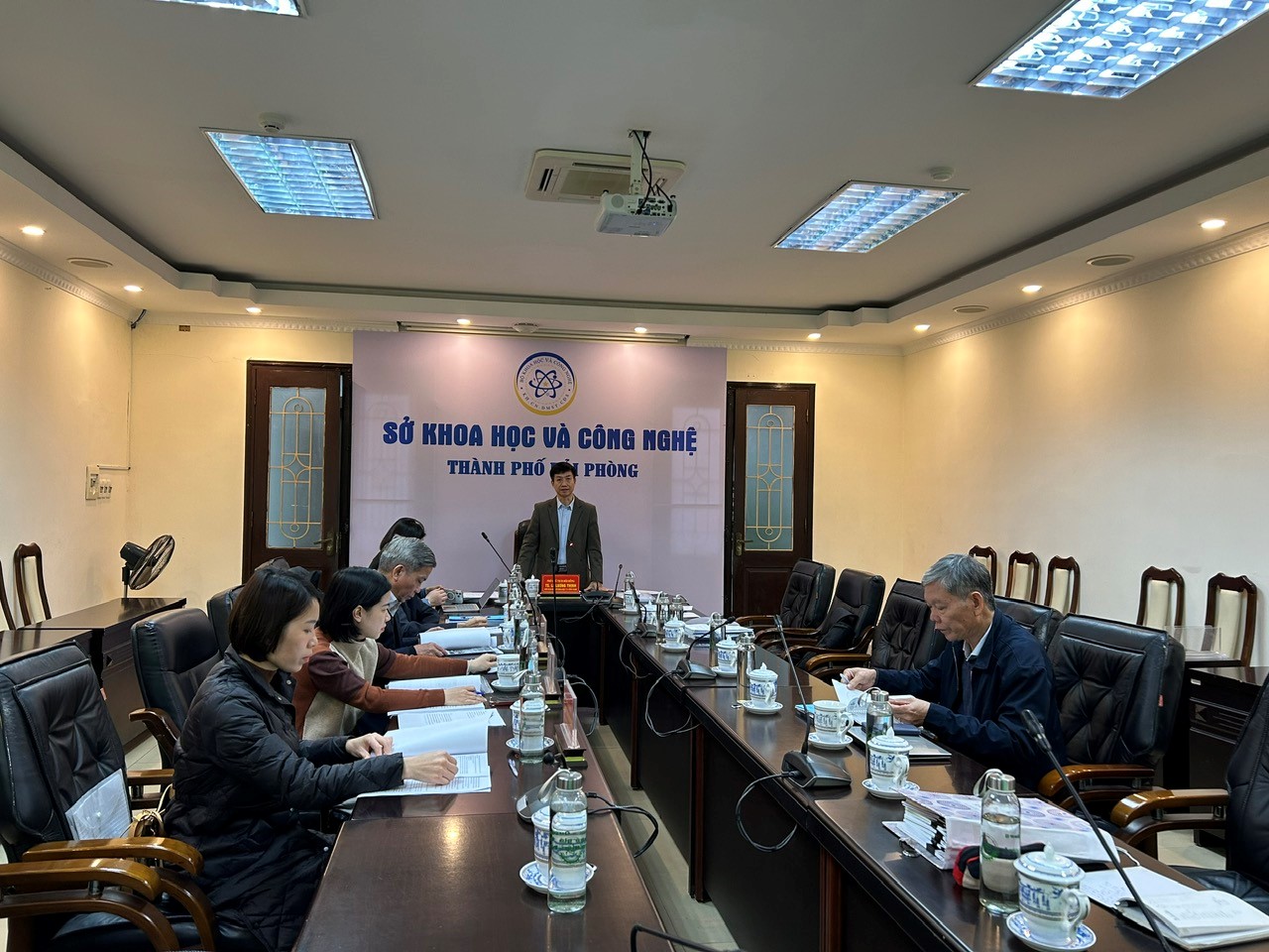 Hải Phòng: Nghiên cứu sử dụng thức ăn bổ sung thảo dược trong chăn nuôi gà đẻ để sản xuất “trứng gà thảo dược”