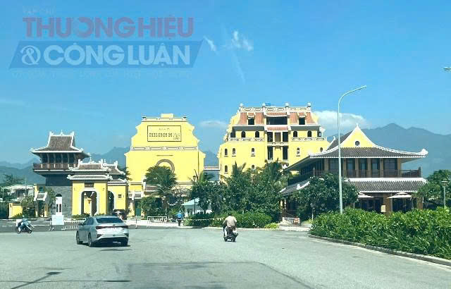 Biệt thự nghỉ dưỡng Nam &Ocirc;. Ảnh: Ho&agrave;ng Hữu Quyết.