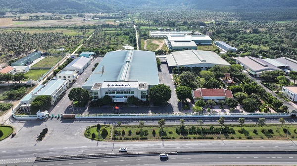 Nh&agrave; m&aacute;y nước giải kh&aacute;t cao cấp Yến s&agrave;o- C&ocirc;ng ty CP Nước giải kh&aacute;t Sanest Kh&aacute;nh H&ograve;a- C&ocirc;ng ty Yến s&agrave;o Kh&aacute;nh H&ograve;a, tại Cam Ranh