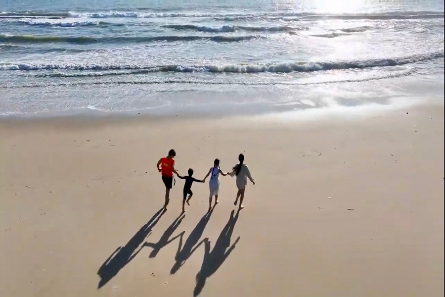 Du kh&aacute;ch trải nghiệm kh&ocirc;ng gian y&ecirc;n b&igrave;nh trọn vẹn