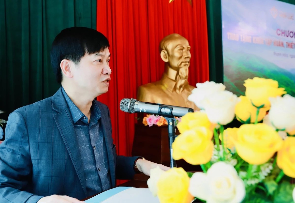 Tiến sĩ L&ecirc; Văn Cường, Gi&aacute;m đốc Sở Y tế Thanh H&oacute;a ph&aacute;t biểu tại chương tr&igrave;nh