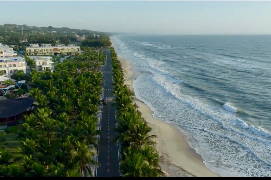 Sự kết nối giữa kh&ocirc;ng gian nghỉ dưỡng v&agrave; biển cả