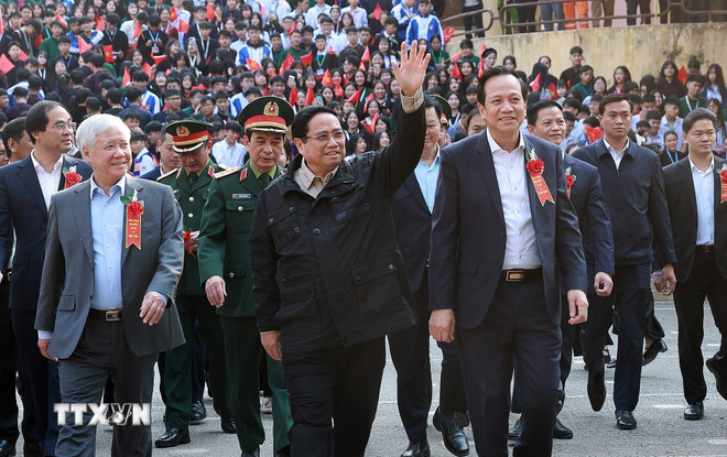 Thủ tướng Phạm Minh Chính đến dự lễ khởi công Dự án đầu tư cơ sở vật chất cho trường phổ thông vùng cao Việt Bắc, Thái Nguyên. (Ảnh: Dương Giang/TTXVN) Thủ tướng Phạm Minh Chính đến dự lễ khởi công Dự án đầu tư cơ sở vật chất cho trường phổ thông vùng cao Việt Bắc, Thái Nguyên. (Ảnh: Dương Giang/TTXVN)