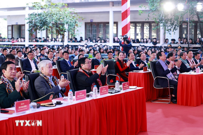 Thủ tướng Phạm Minh Chính dự lễ khởi công Dự án đầu tư cơ sở vật chất cho trường phổ thông vùng cao Việt Bắc, Thái Nguyên. (Ảnh: Dương Giang/TTXVN) Thủ tướng Phạm Minh Chính dự lễ khởi công Dự án đầu tư cơ sở vật chất cho trường phổ thông vùng cao Việt Bắc, Thái Nguyên. (Ảnh: Dương Giang/TTXVN)