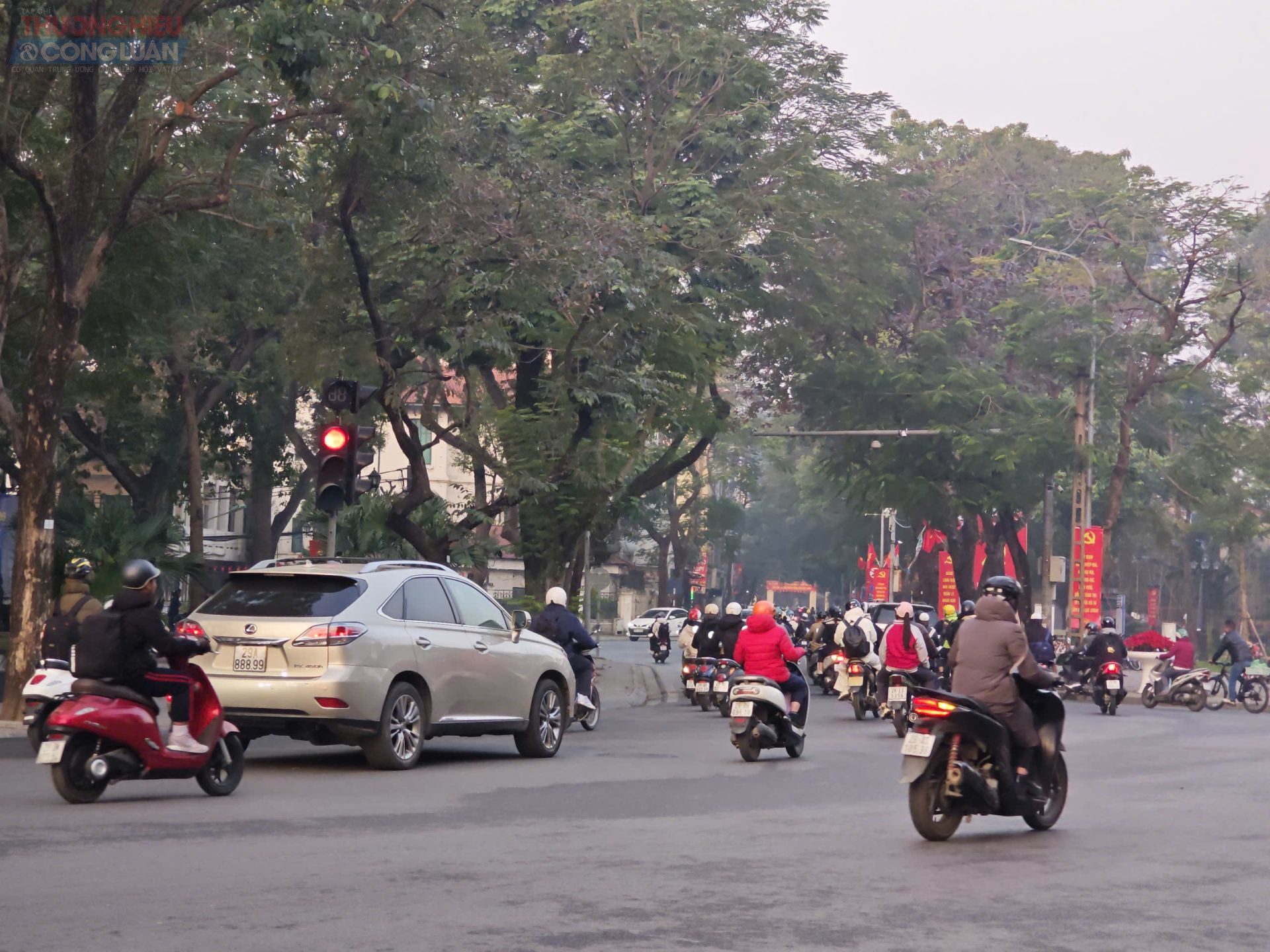 Thời tiết ngày 11/1: Bắc Bộ rét đậm, Hà Nội rét sâu; TP. Hồ Chí Minh se lạnh về đêm