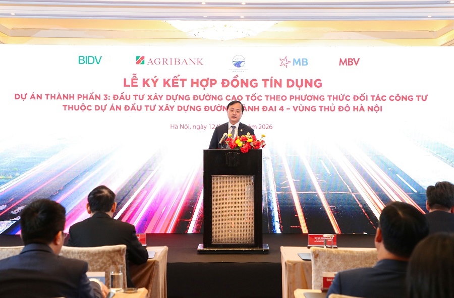 Đồng ch&iacute; T&ocirc; Huy Vũ&nbsp;-&nbsp;Chủ tịch HĐTV Agribank ph&aacute;t biểu tại buổi Lễ