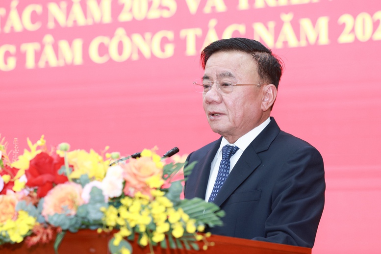 Ủy vi&ecirc;n Bộ Ch&iacute;nh trị, Thường trực Ban B&iacute; thư Trần Cẩm T&uacute; ph&aacute;t biểu chỉ đạo - Ảnh: VGP/To&agrave;n Thắng