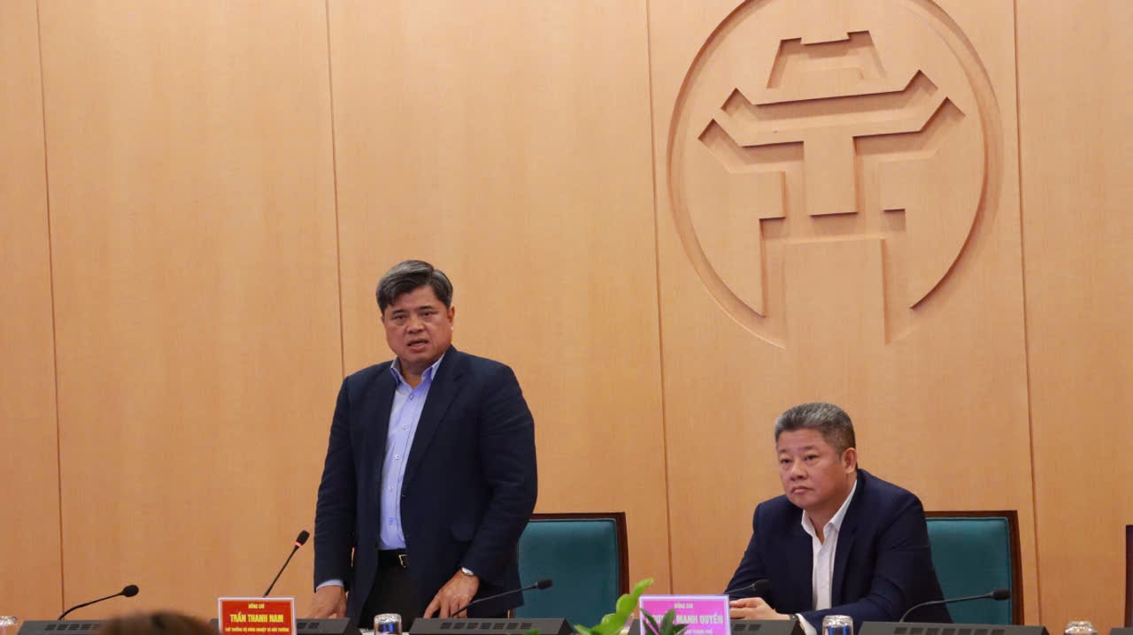 Thứ trưởng Bộ N&ocirc;ng nghiệp v&agrave; M&ocirc;i trường Trần Thanh Nam ph&aacute;t biểu tại hội nghị. Ảnh: Hương Giang