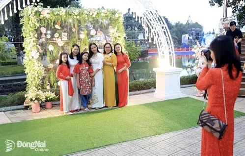 Học sinh Đồng Nai chuẩn bị đ&oacute;n kỳ nghỉ Tết d&agrave;i 12 ng&agrave;y. (Ảnh minh họa: C&ocirc;ng Nghĩa)